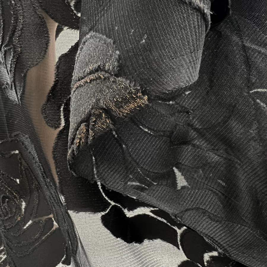 Bare Rose 5 Bare Rose - Image 3