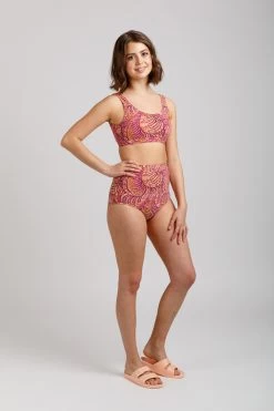 Megan Nielsen - Cottesloe Swimsuit & Bikini Pattern (Sizes 0-20) -Croft Mill cottesloe swimsuit pattern megan nielsen 1