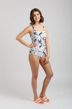Megan Nielsen - Cottesloe Swimsuit & Bikini Pattern (Sizes 0-20) -Croft Mill cottesloe swimsuit pattern megan nielsen 4