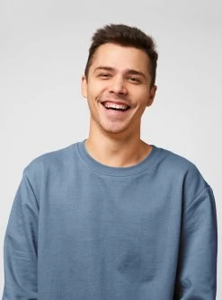 Marl Sweatshirt - Sky Blue -Croft Mill cotton elastane sweatshirt fabric marl blue model