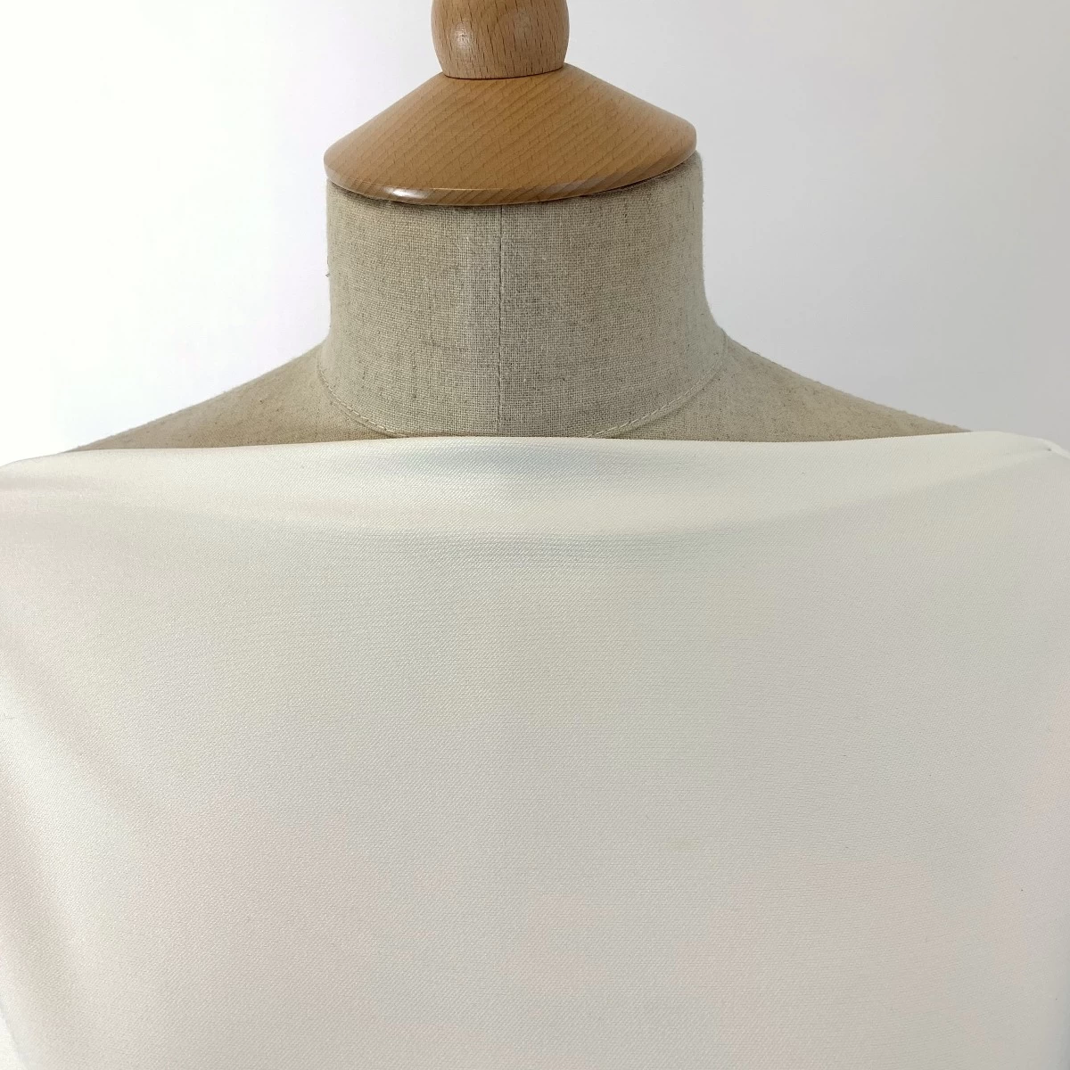 Dynasty - Porcelain 5 Dynasty - Porcelain - Image 3