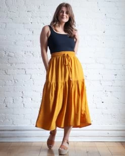 True Bias - Mave Skirt Pattern (Sizes 0-18) 9 True Bias - Mave Skirt Pattern (Sizes 0-18) -Croft Mill mave skirt pattern size 0 18 by true bias model 1