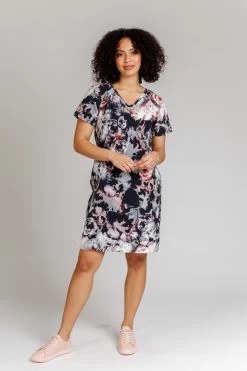 Megan Nielsen - River Dress & Top Pattern (Sizes 0-20) -Croft Mill megan nielsen river dress and top pattern 1