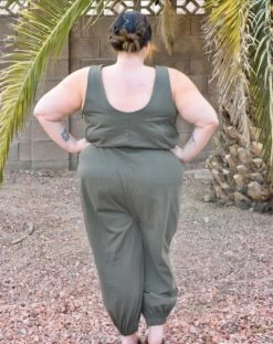 True Bias - Nova Jumpsuit Pattern (Sizes 14-30) 9 True Bias - Nova Jumpsuit Pattern (Sizes 14-30) -Croft Mill nova jumpsuit pattern size 14 30 by true bias model 1