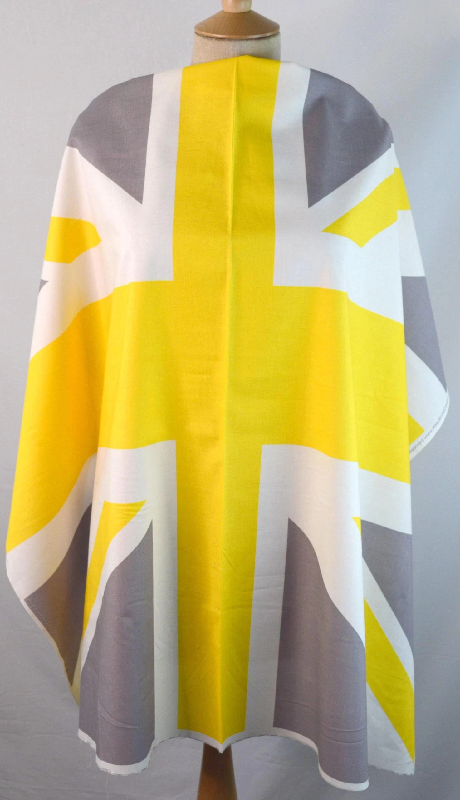 Riley Blake - Union Jack Flag - Yellow, Grey & White 6 Riley Blake - Union Jack Flag - Yellow, Grey & White - Image 4
