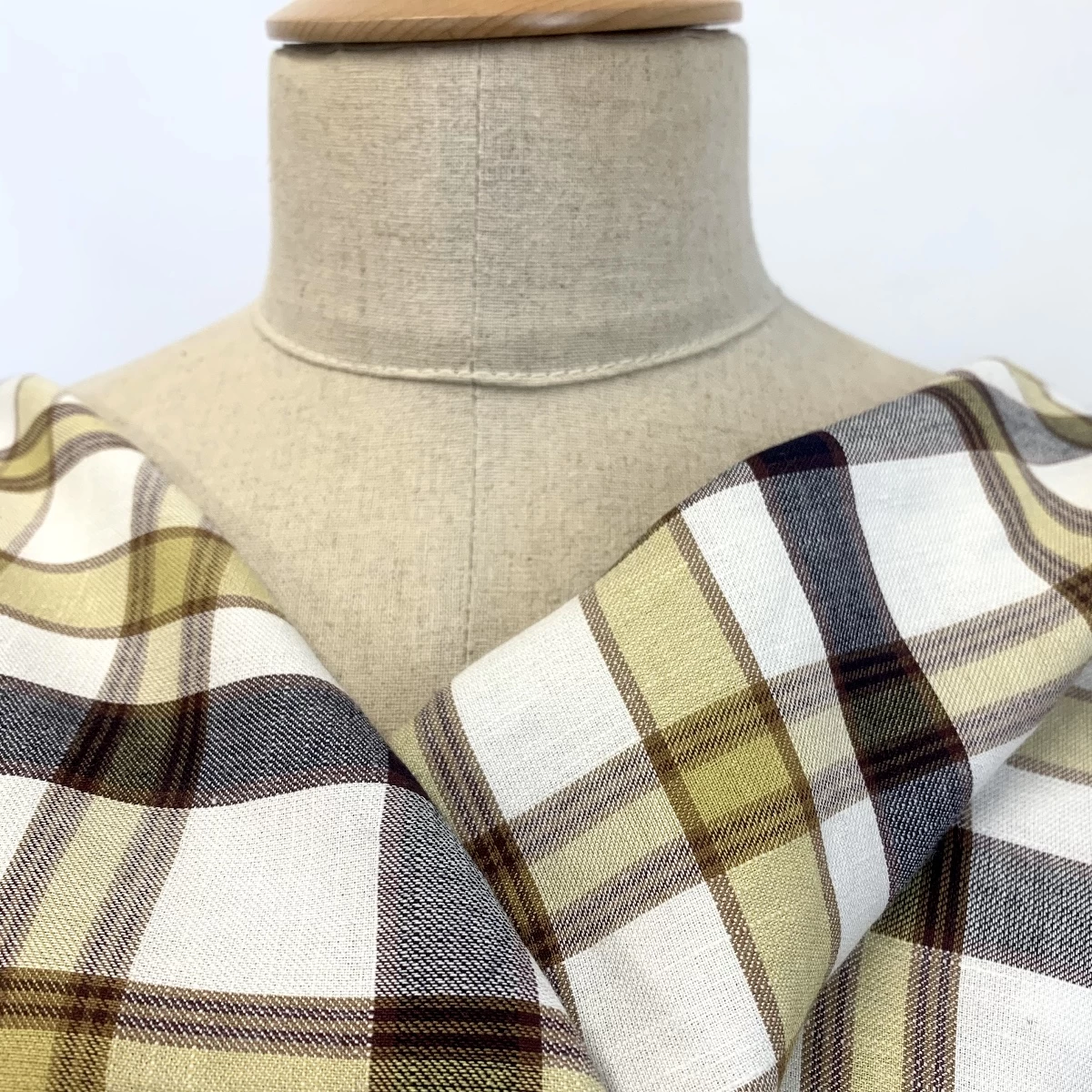 Rupert French (2m+ For £4.50 P/m) 5 Rupert French (2m+ For £4.50 P/m) - Image 3