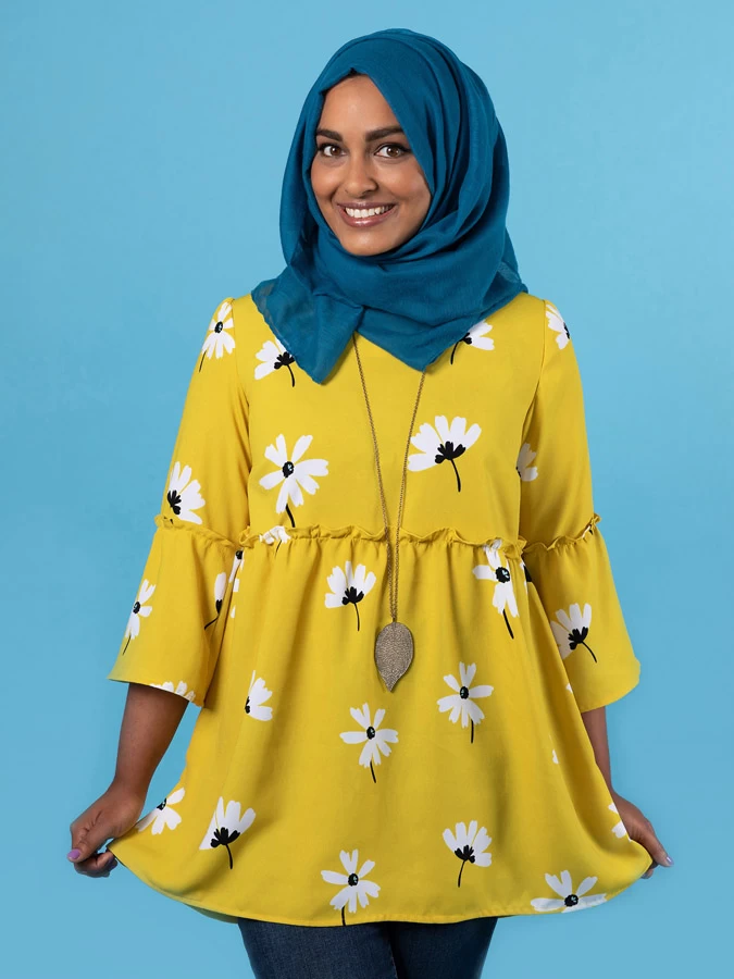 Tilly And The Buttons - Indigo Top & Dress Pattern (UK 6-24) 6 Tilly And The Buttons - Indigo Top & Dress Pattern (UK 6-24) - Image 4