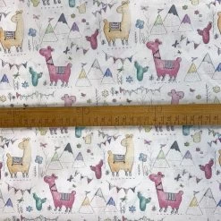 Cotton - Alpaca Party 9 Cotton - Alpaca Party -Croft Mill true craft alpaca party john louden korean crafting fabric white llama scale