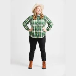 Cashmerette - Vernon Shirt Sewing Pattern (Sizes 12-32) 14 Cashmerette - Vernon Shirt Sewing Pattern (Sizes 12-32) -Croft Mill vernon shirt 12 32 size pattern by cashmerette pp2105 2