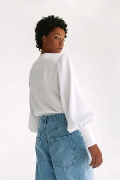 Vikisews - Edwige Blouse Sewing Pattern (UK 6-24) -Croft Mill vikisews edwige blouse sewing pattern 4