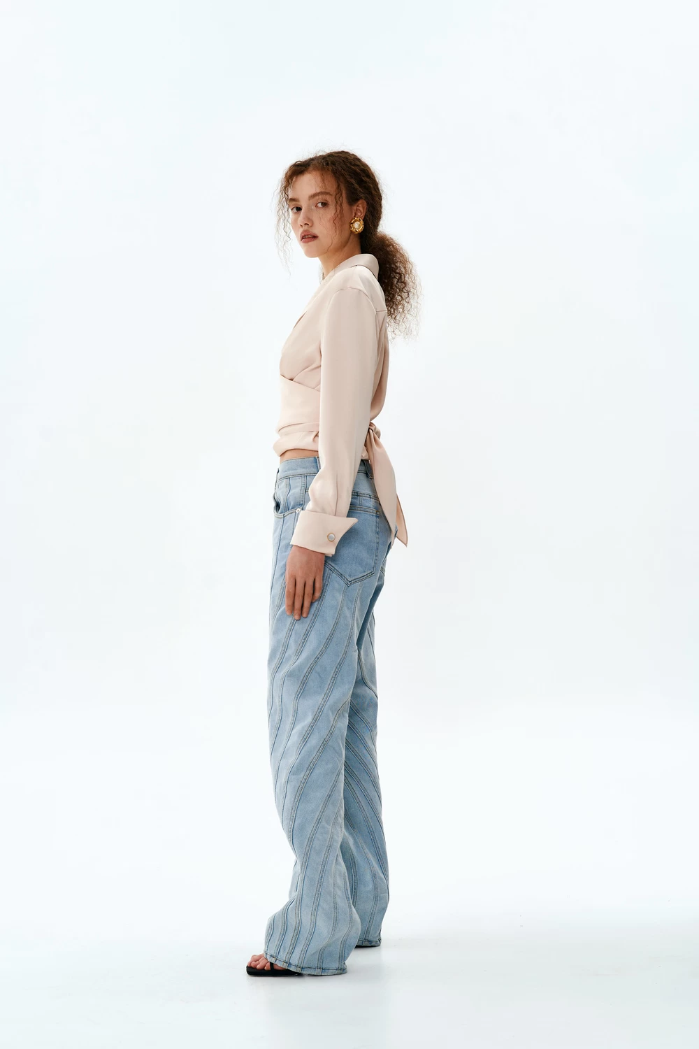 Vikisews - Joslyn Blouse Sewing Pattern (UK 6-24) 11 Vikisews - Joslyn Blouse Sewing Pattern (UK 6-24) - Image 9