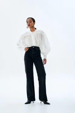 Vikisews - Liza Blouse Sewing Pattern (UK 6-24) 15 Vikisews - Liza Blouse Sewing Pattern (UK 6-24) -Croft Mill vikisews liza blouse sewing pattern 3