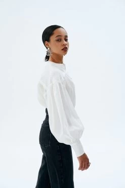 Vikisews - Liza Blouse Sewing Pattern (UK 6-24) 16 Vikisews - Liza Blouse Sewing Pattern (UK 6-24) -Croft Mill vikisews liza blouse sewing pattern 4