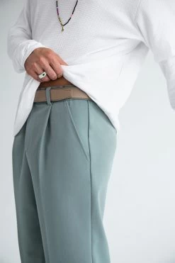 Vikisews - Men’s Oliver Trousers Pattern (UK 28-44) -Croft Mill vikisews men s oliver trousers pattern 2