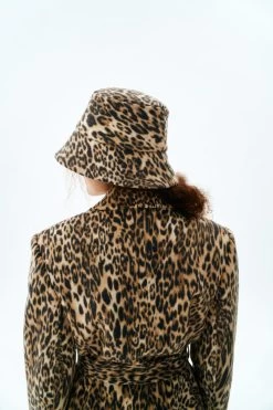 Vikisews - Tory Bucket Hat Pattern -Croft Mill vikisews tory bucket hat pattern 3