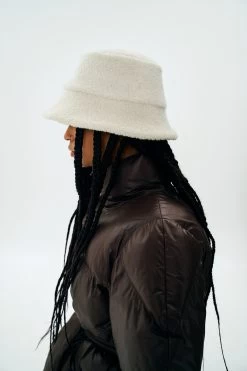 Vikisews - Tory Bucket Hat Pattern -Croft Mill vikisews tory bucket hat pattern 5