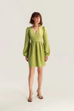 Vikisews - Violet Dress Sewing Pattern (UK 6-24) -Croft Mill vikisews violet dress sewing pattern 1