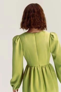 Vikisews - Violet Dress Sewing Pattern (UK 6-24) -Croft Mill vikisews violet dress sewing pattern 4