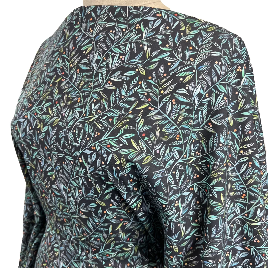 Voyage - Torquay Pomegranate Navy Ness Poplin Cotton - Image 2